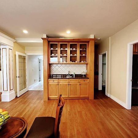 Super Cosy 8Bed & 6Bath In Vancouver Heart Near To Airport And Downtown מראה חיצוני תמונה