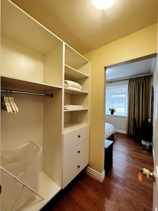 Super Cosy 8Bed & 6Bath In Vancouver Heart Near To Airport And Downtown מראה חיצוני תמונה