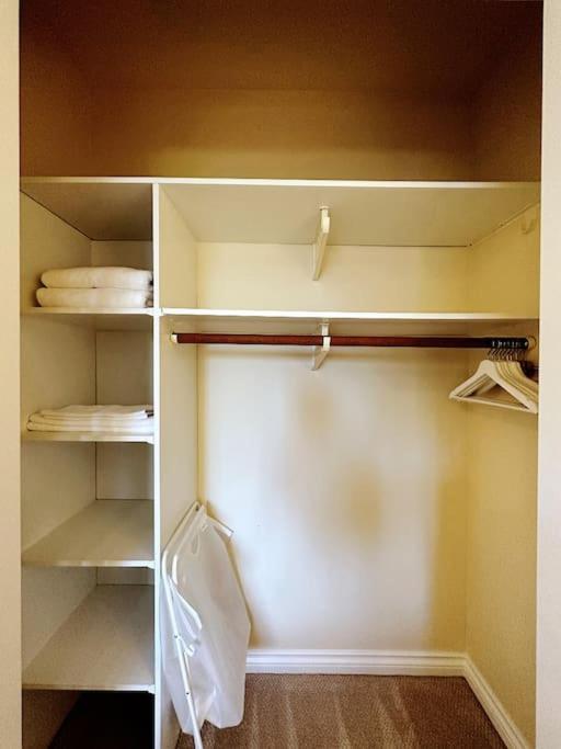 Super Cosy 8Bed & 6Bath In Vancouver Heart Near To Airport And Downtown מראה חיצוני תמונה