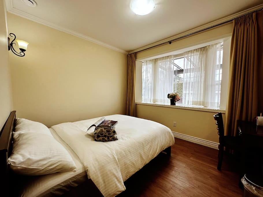 Super Cosy 8Bed & 6Bath In Vancouver Heart Near To Airport And Downtown מראה חיצוני תמונה