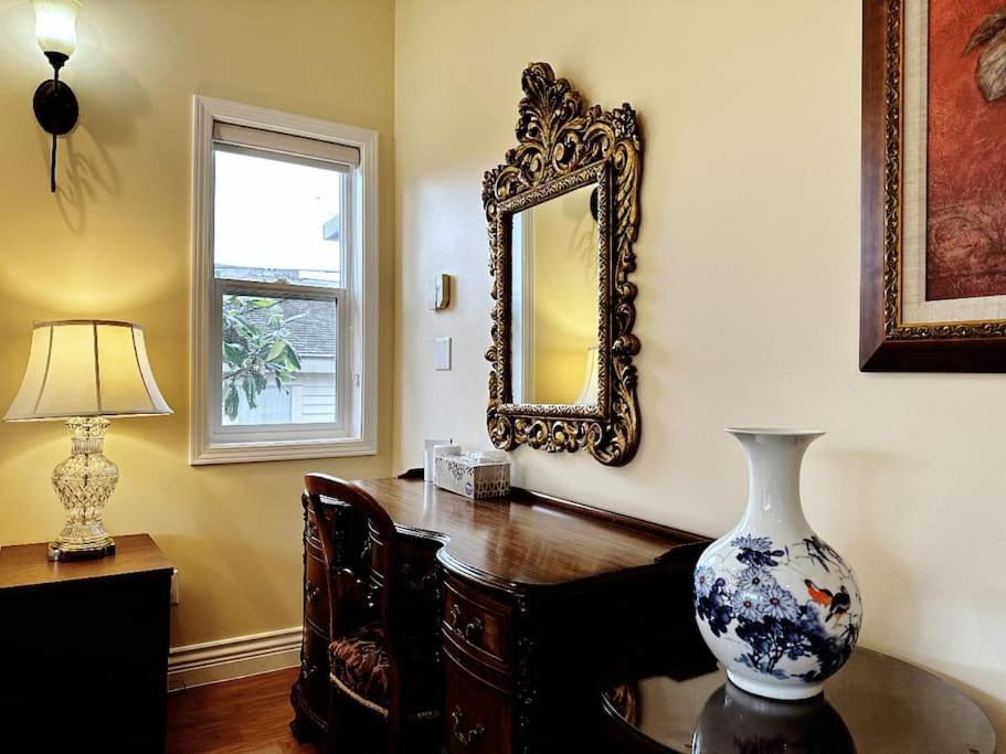 Super Cosy 8Bed & 6Bath In Vancouver Heart Near To Airport And Downtown מראה חיצוני תמונה