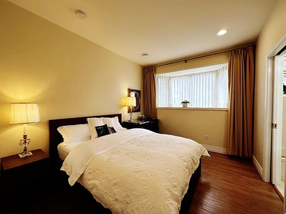 Super Cosy 8Bed & 6Bath In Vancouver Heart Near To Airport And Downtown מראה חיצוני תמונה