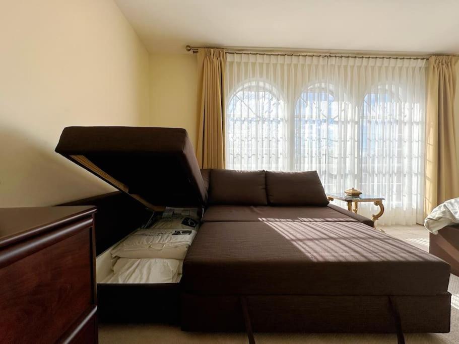 Super Cosy 8Bed & 6Bath In Vancouver Heart Near To Airport And Downtown מראה חיצוני תמונה