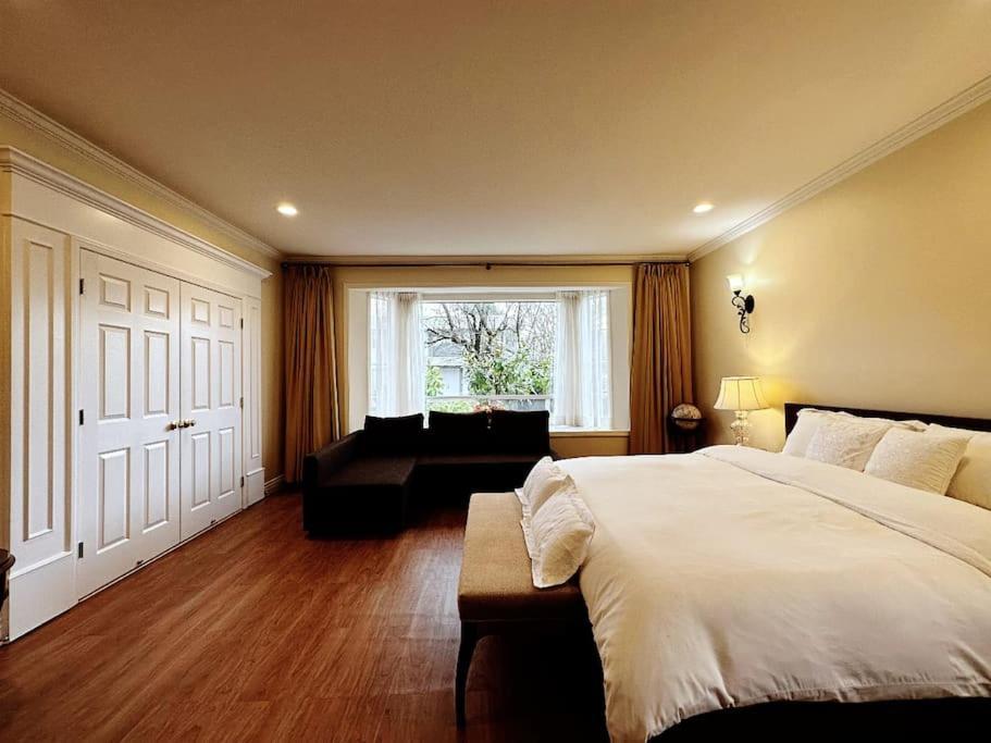 Super Cosy 8Bed & 6Bath In Vancouver Heart Near To Airport And Downtown מראה חיצוני תמונה